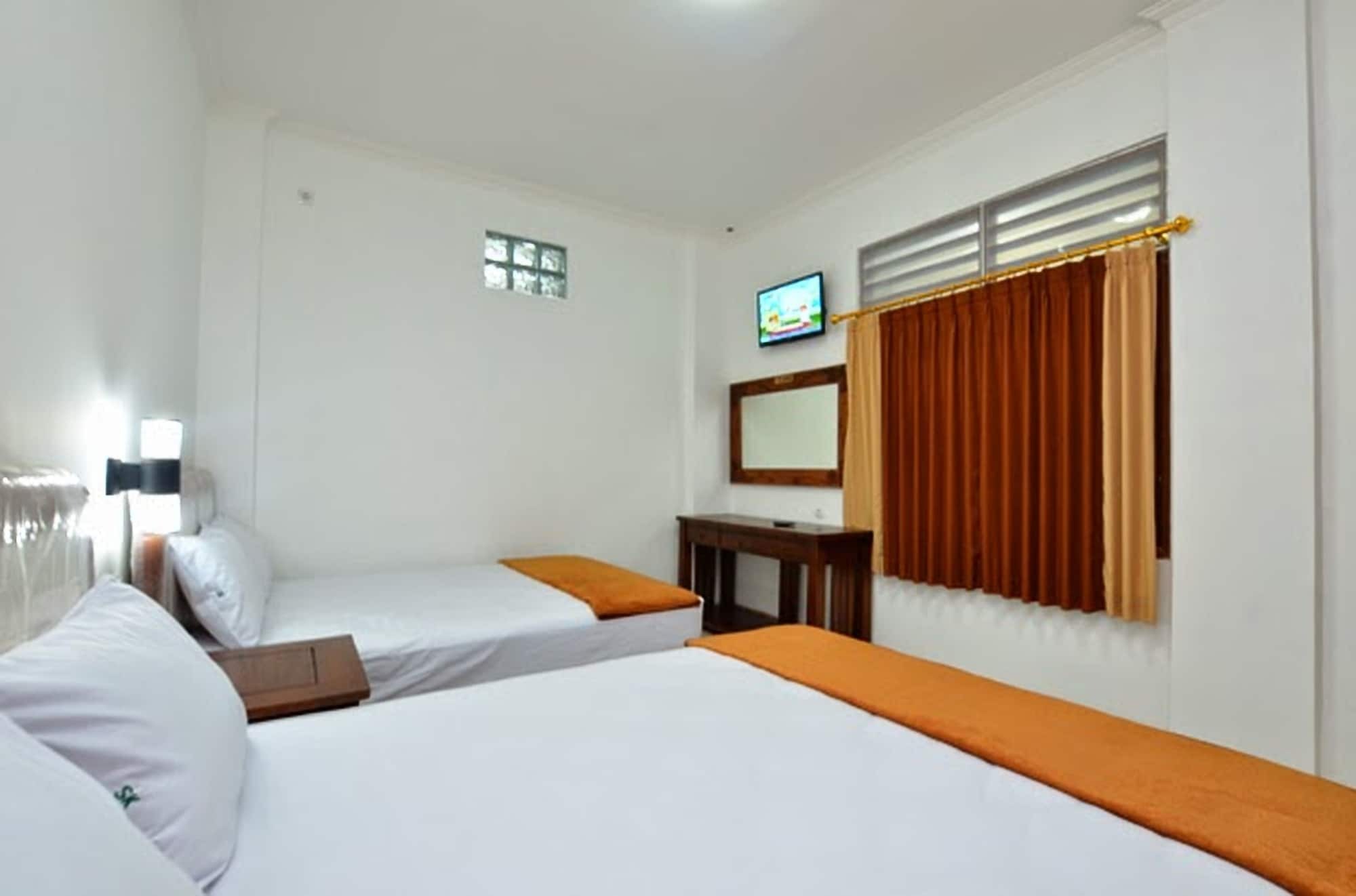 Hotel Bukit Uhud 日惹 外观 照片